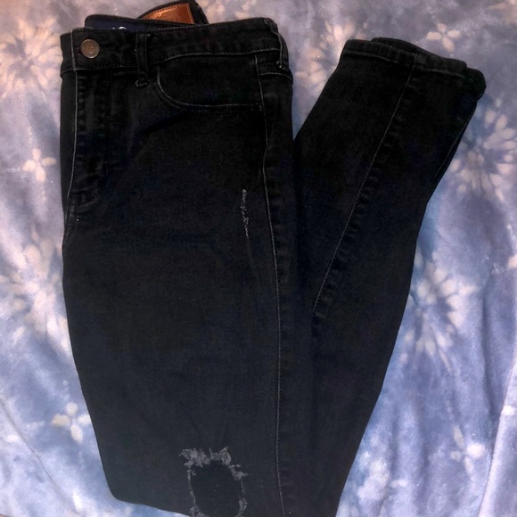 Black Hollister jeans. Size 3 - Picture 1 of 1